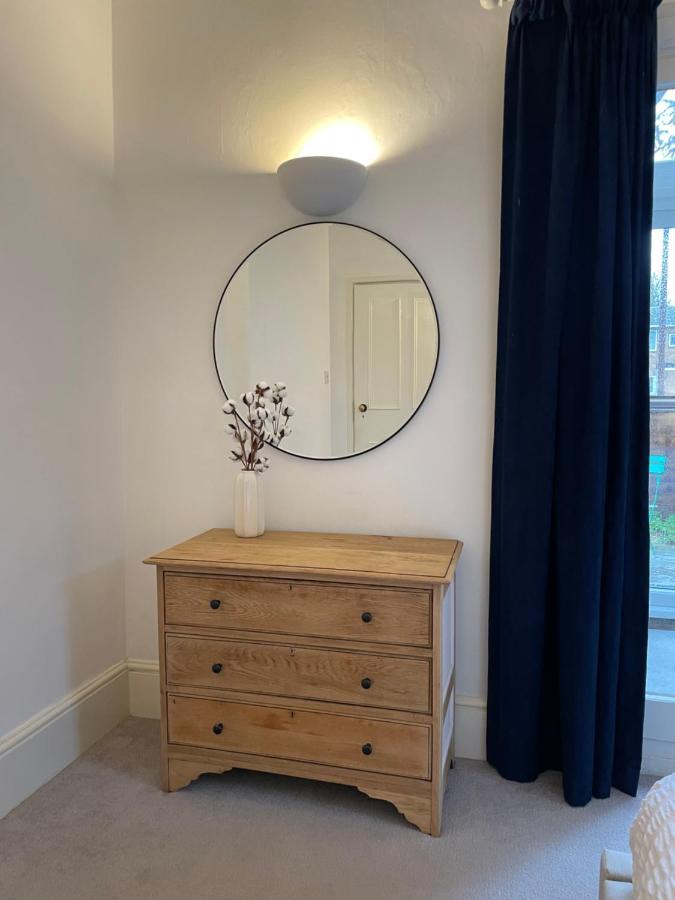 Spacious 2 Bedroom Apartment With Garden Cambridge  Buitenkant foto