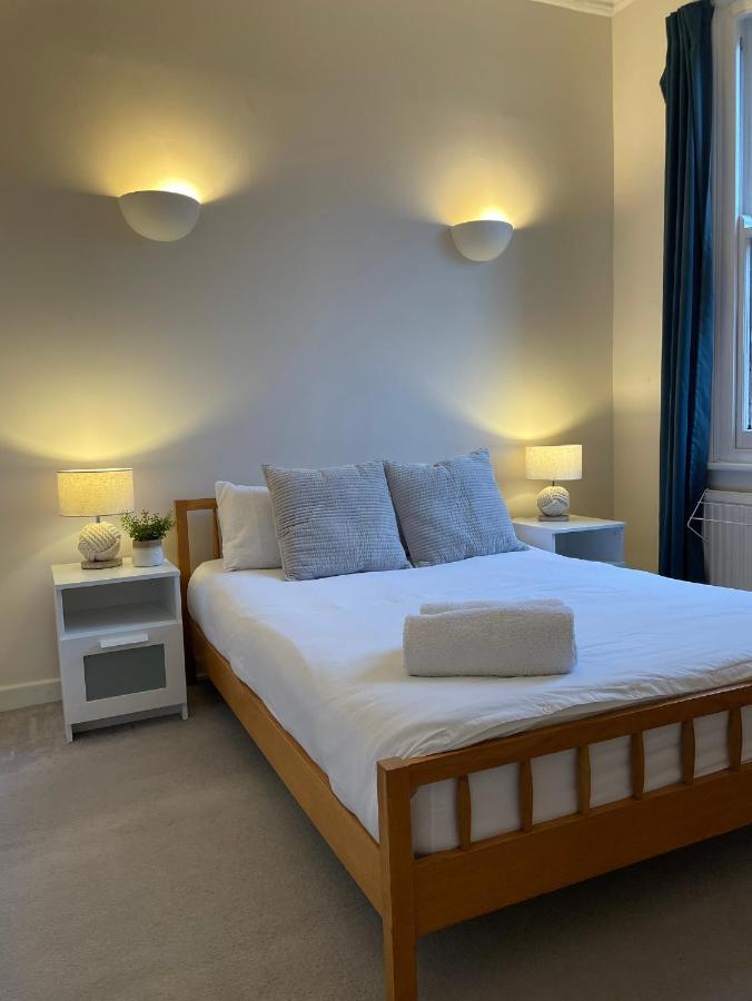Spacious 2 Bedroom Apartment With Garden Cambridge  Buitenkant foto