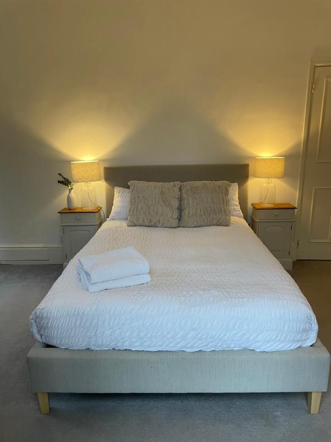 Spacious 2 Bedroom Apartment With Garden Cambridge  Buitenkant foto
