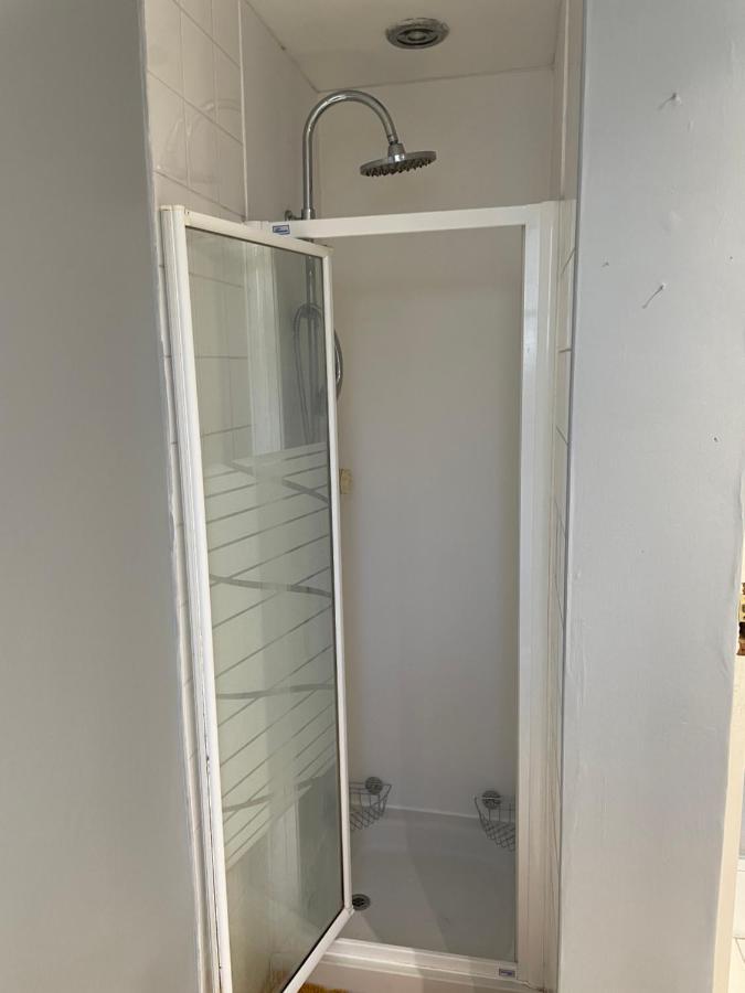 Spacious 2 Bedroom Apartment With Garden Cambridge  Buitenkant foto
